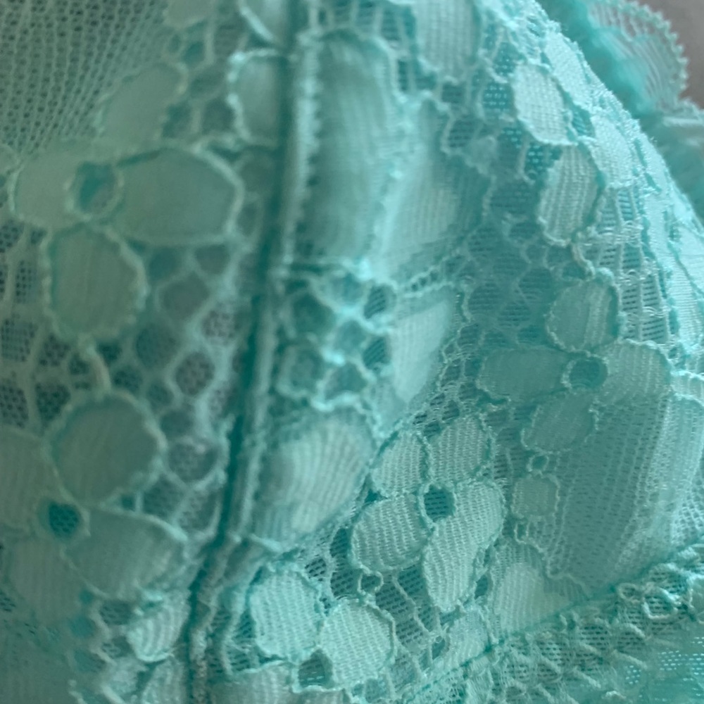 2- Bralettes - image 2